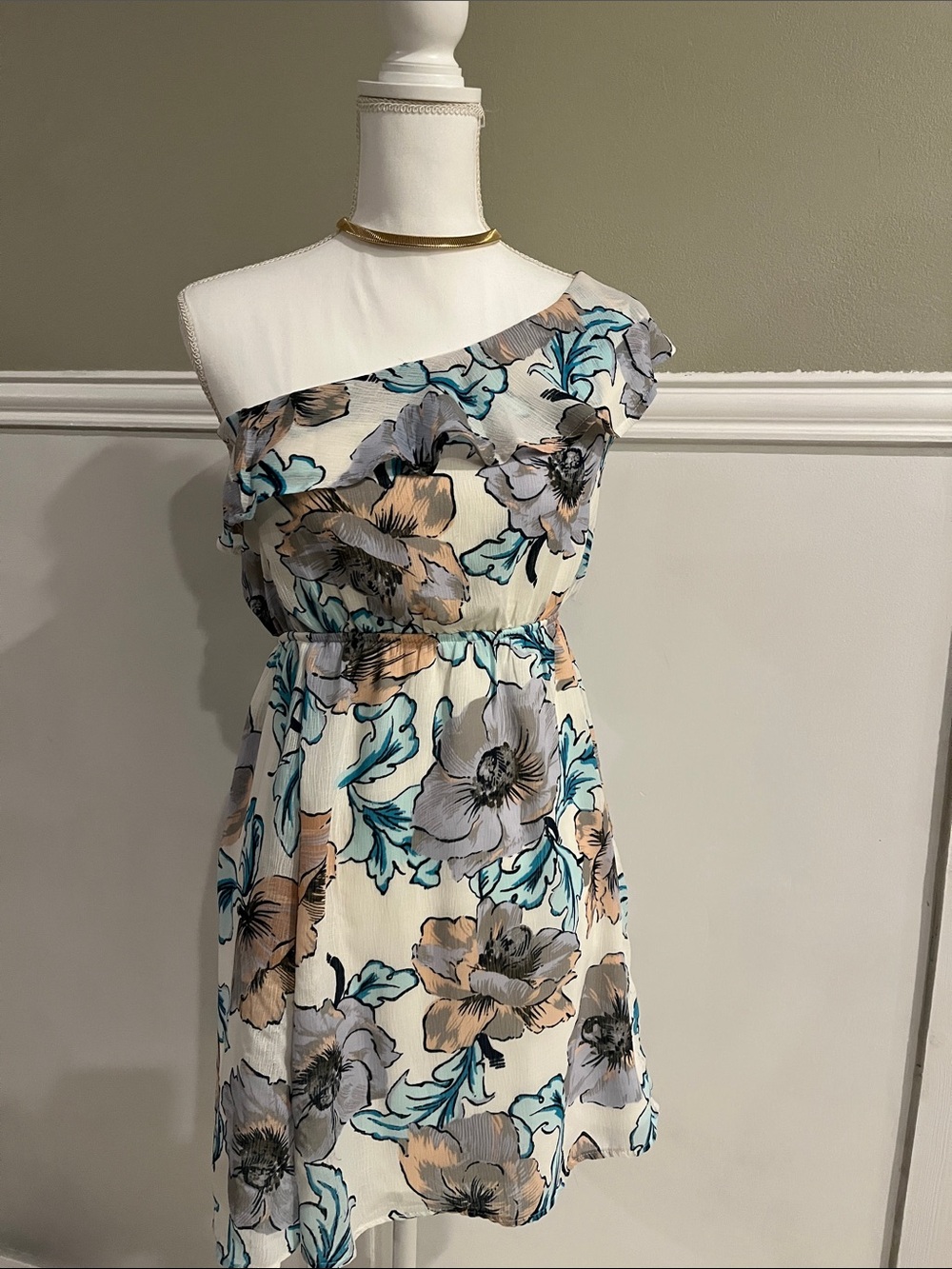 Monteau One-Shoulder Floral Dress in Cream, Blue, Tan small